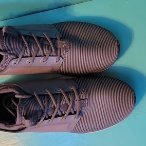 Kuru Cloud Men's Size 11